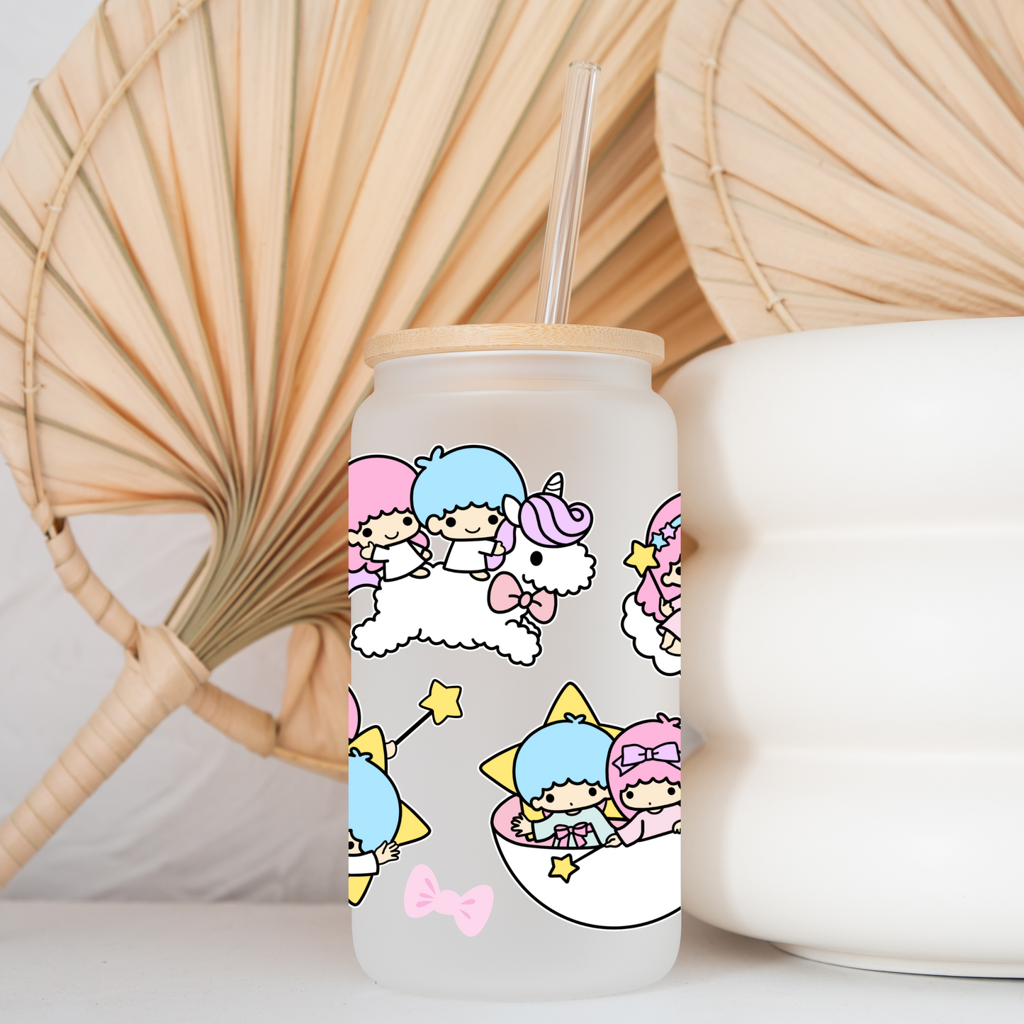 Little twin star Anime 16oz Beer Can Glass with Straw and Lid
