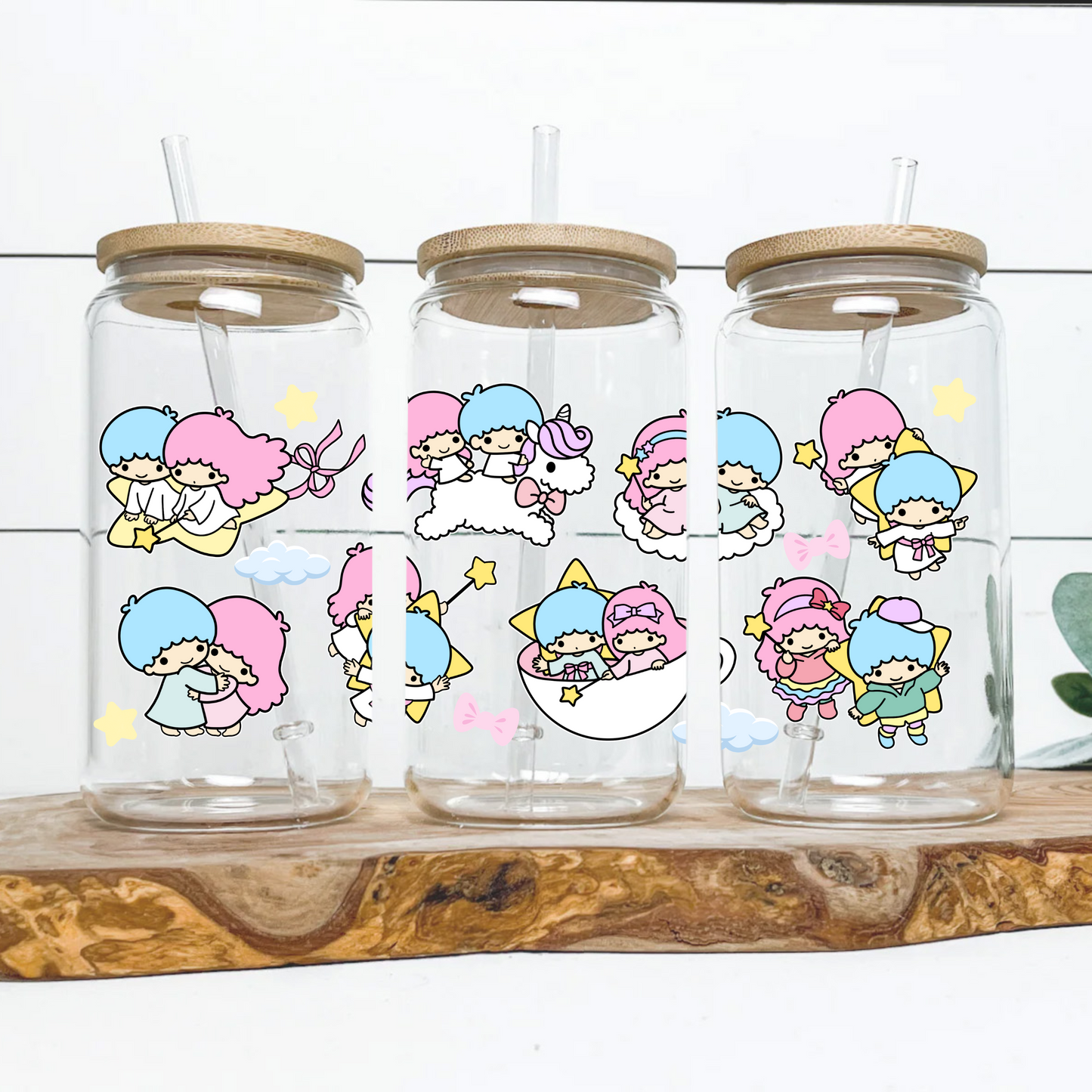 Little twin star Anime 16oz Beer Can Glass with Straw and Lid